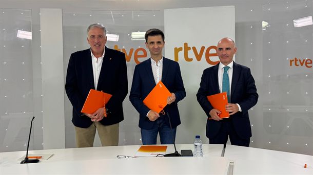 Joseba Asiron, Jose Pablo Lopez eta Andoni Aldekoa.