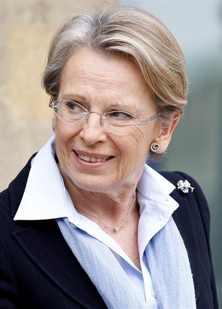 La ministra francesa de Asuntos Exteriores, Michèle Alliot-Marie, en una imagen de archivo. Efe La ministra francesa de Asuntos Exteriores, Michèle Alliot-Marie, en una imagen de archivo.