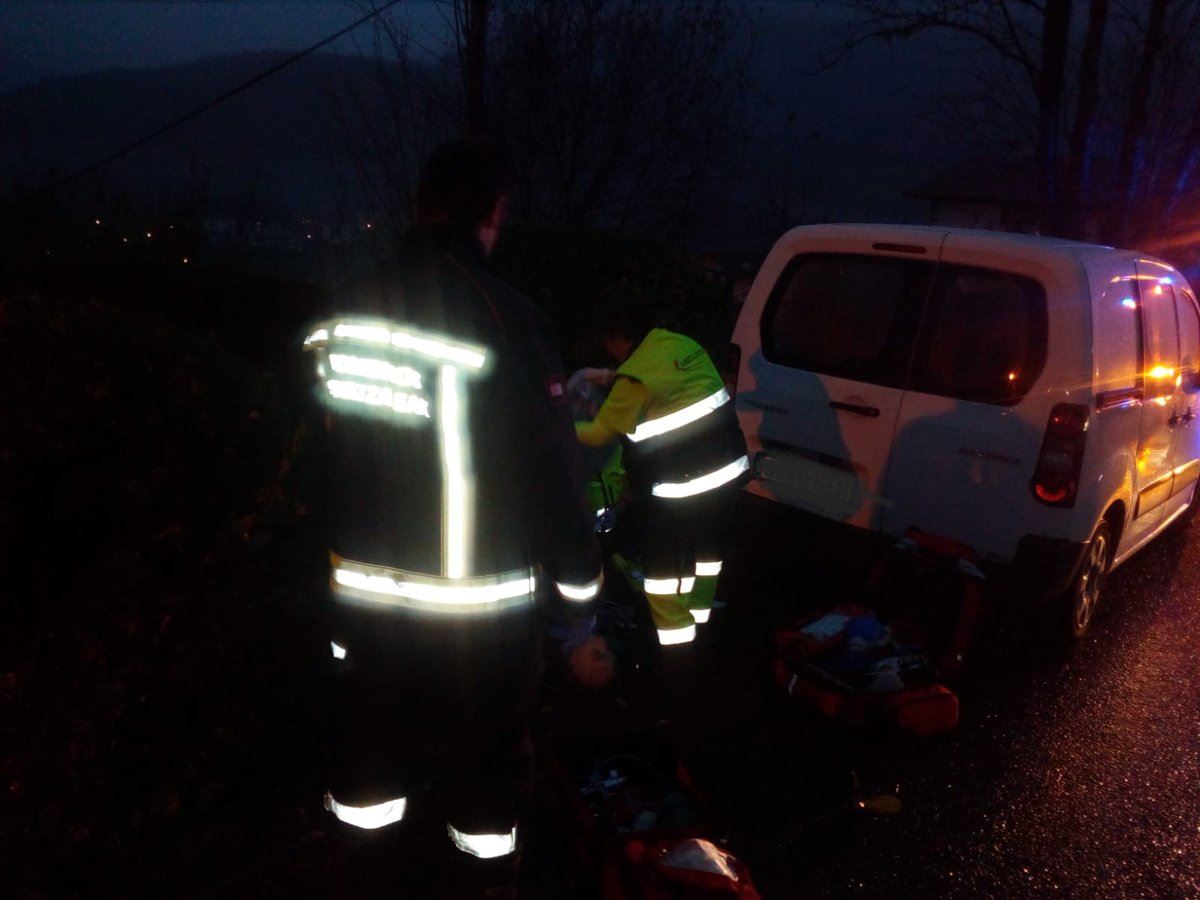 El accidente ha tenido lugar de madrugada en la localidad navarra