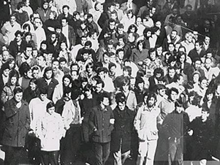 <img style="float:left;margin:5px;" src="http://10.126.2.21/media/images/2012/01/16/598239/598239_martxoak3_thumbnail.jpg"/><br/><strong>Martxoak 3</strong>