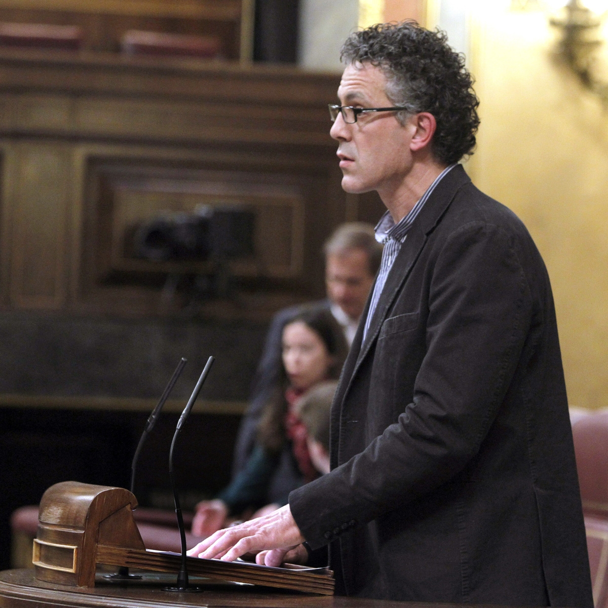 <img style="float:left;margin:5px;" src="http://10.126.2.21/media/images/2012/04/11/640050/640050_amaiur_errekondo_kongresua_efe_thumbnail.jpg"/><br/><strong>Xabier Mikel Errekondo Amaiur EFE</strong>