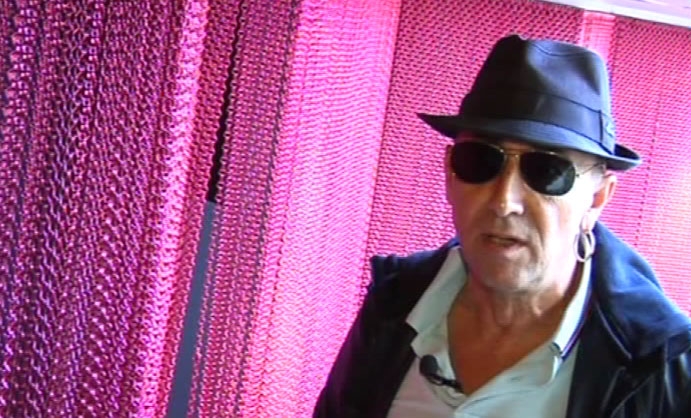 Francis Díez, cantante de Doctor Deseo. Foto: EiTB