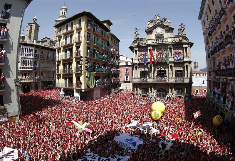 El txupinazo del 6 de julio lanza la fiesta, con multitud de actividades