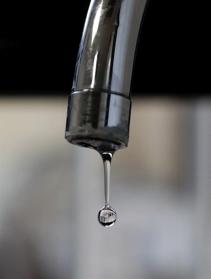 El Consorcio de Aguas Bilbao Bizkaia ha aprobado un incremento del 5% de las tarifas. Foto: EFE