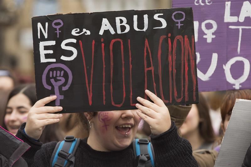 GASTEIZ PROTESTA LA MANADA BORTXAKETA FEMINISMOA