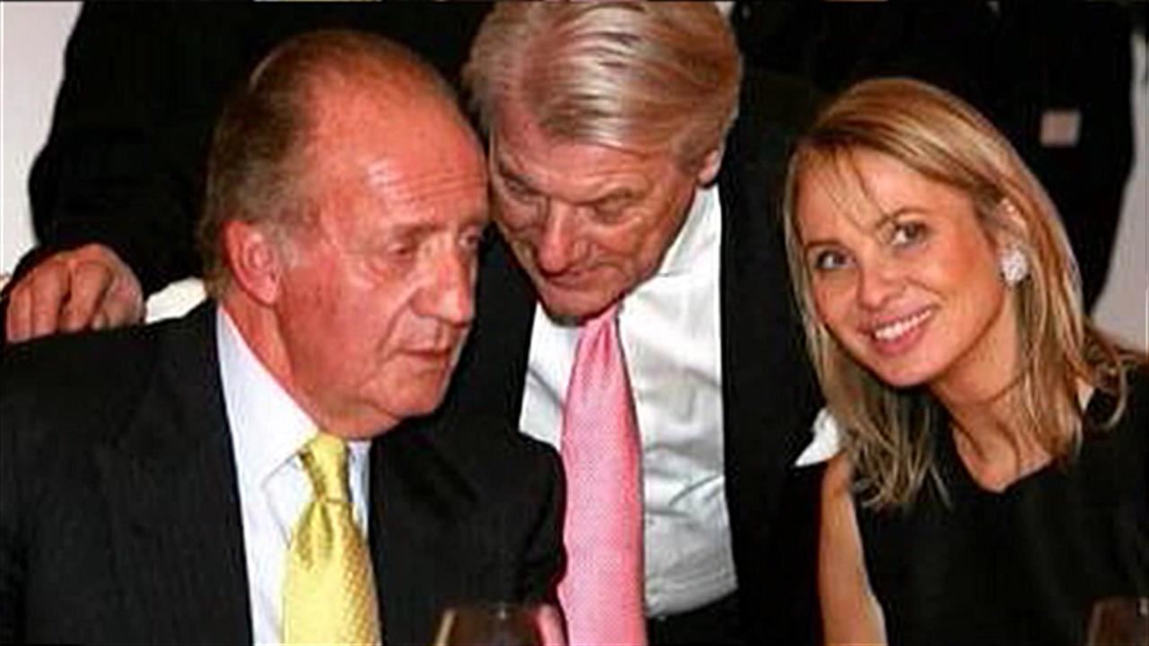 El rey emérito, junto a Corinna