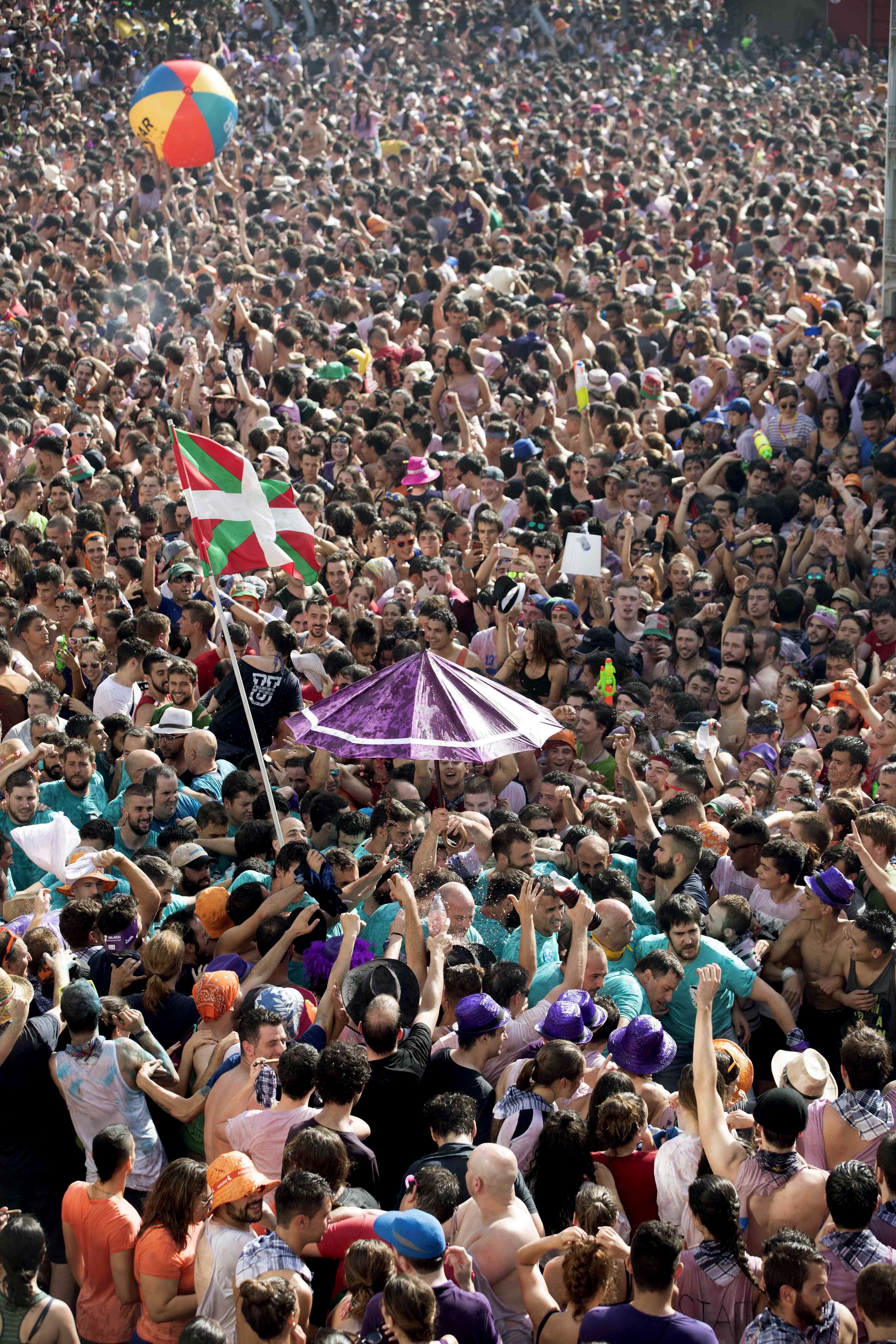 El chupinazo de las fiestas de La Blanca, en una imagen de archivo.