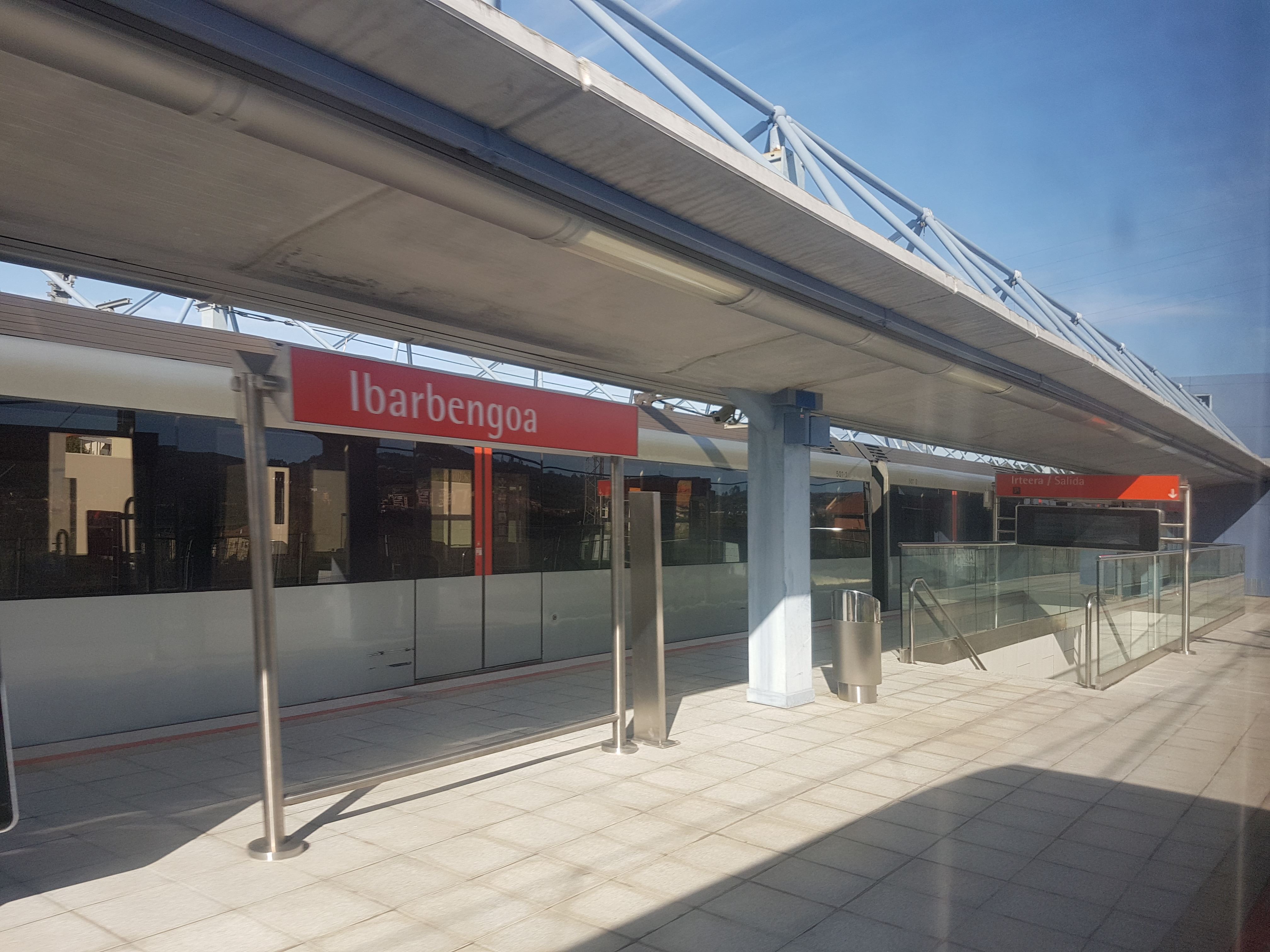 IBARBENGOA ESTACION METRO BILBAO GETXO AITOR OVIEDO 1