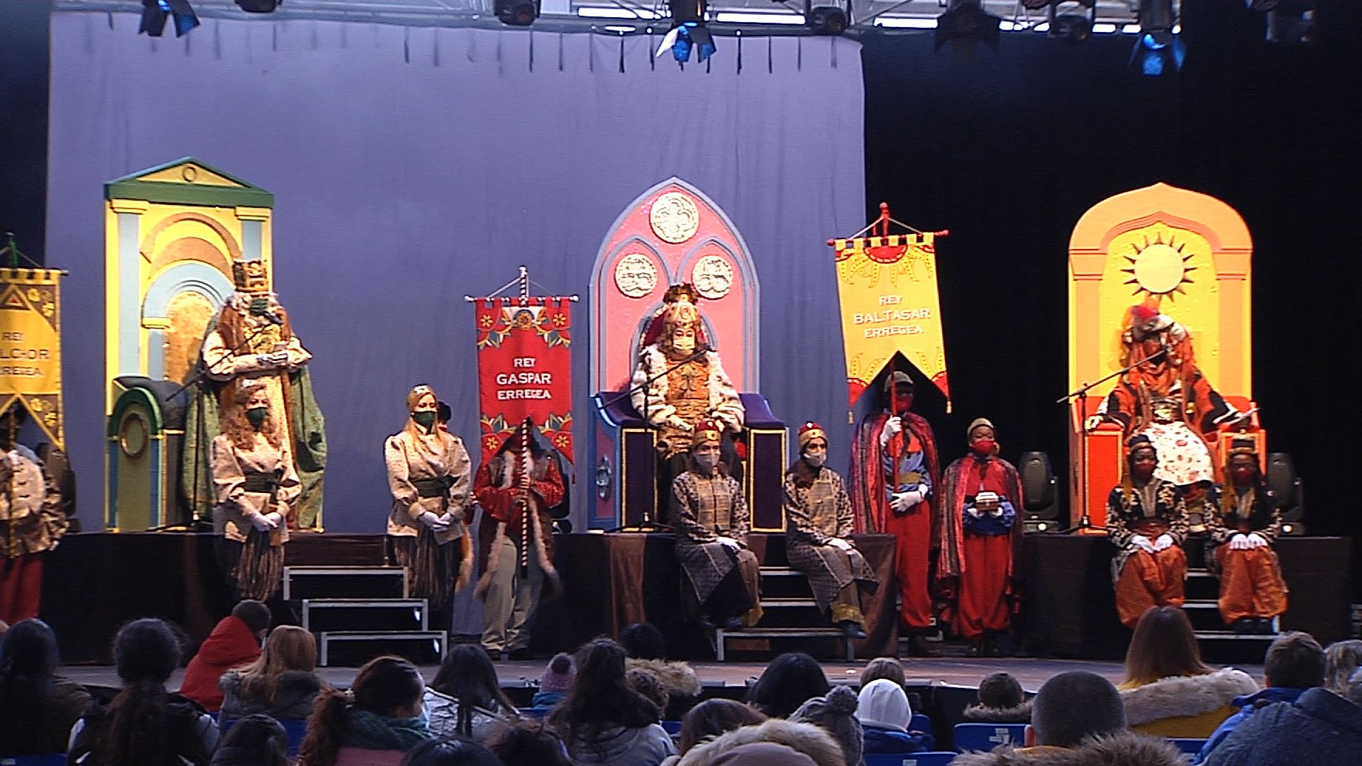 Los Reyes Magos el año pasado, en su visita a Vitoria-Gasteiz. Foto: EITB Media