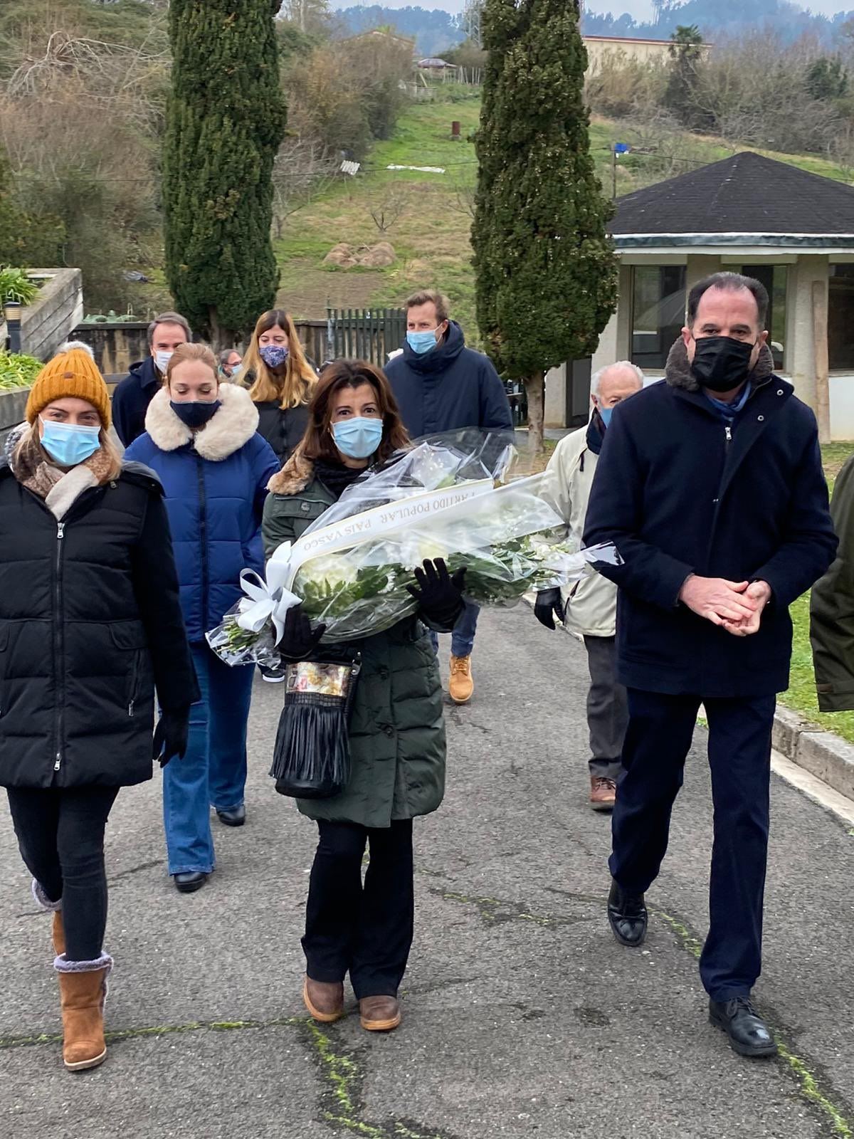 Homenaje del año pasado del PP vasco a José Ignacio Iruretagoyena en el cementerio de Zarautz