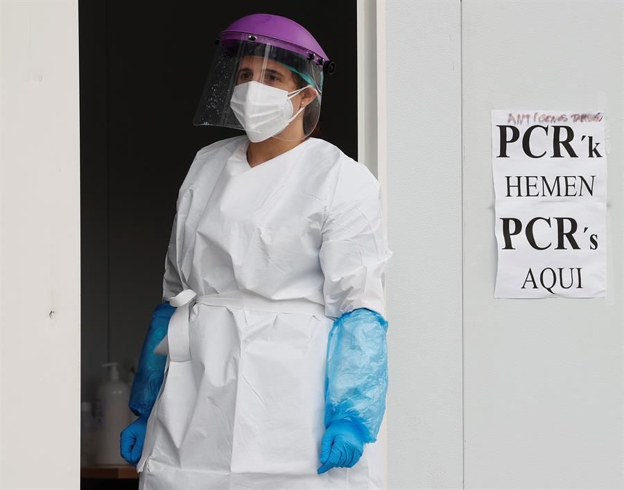 Osakidetza centrará las pruebas diagnósticas de contactos estrechos en colectivos vulnerables