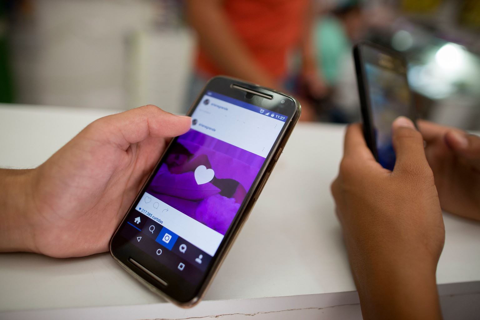 MÓVILES NIÑOS TELEFONOA MUGIKORRA HAURRAK