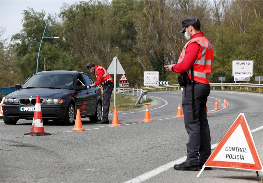 milagro-navarra-confinamiento-coronavirus-cierre-control-policia-foral-efe-2