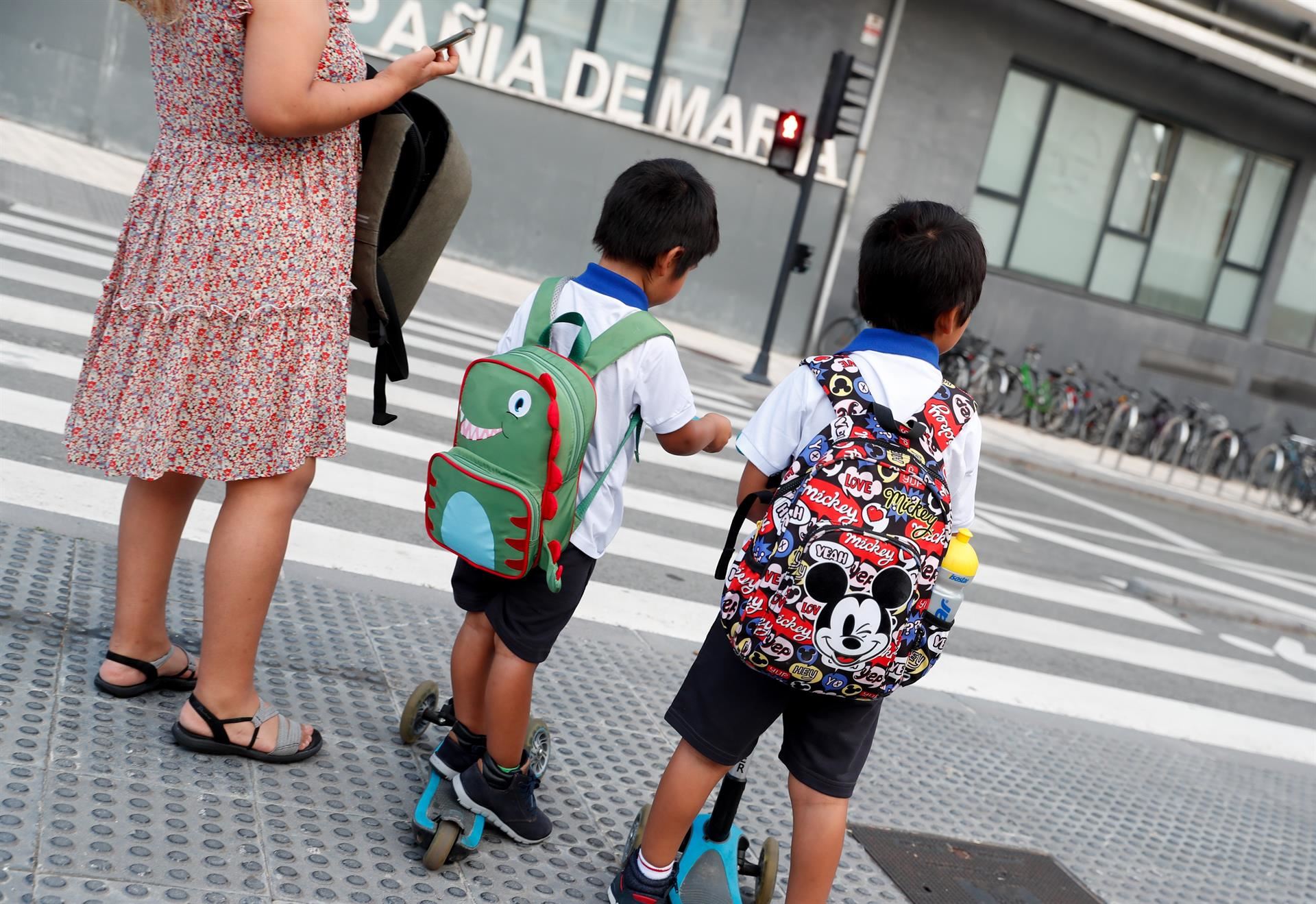 niños haurrak colegio ikastetxea donostia san sebastian comienzo curso ikasturte hasiera