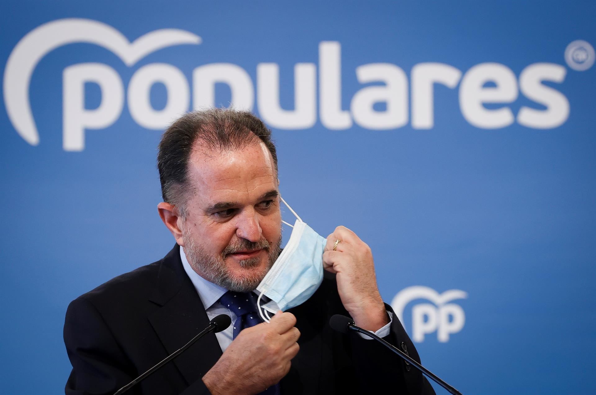 El presidente del PP de Euskadi, Carlos Iturgaiz. Foto de archivo: EFE