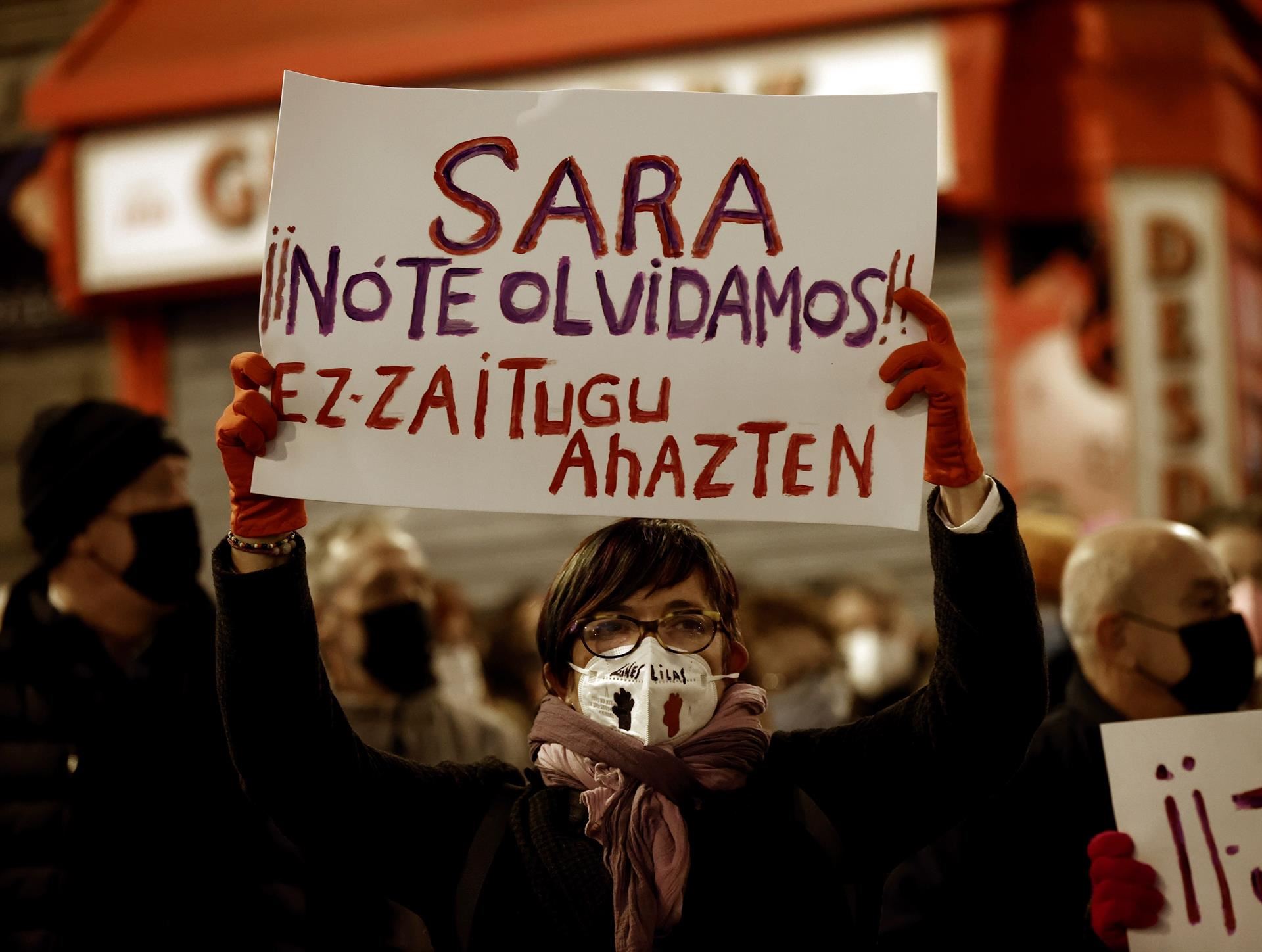 PAMPLONA-CONCENTRACION-SARA-PINA-EFE.JPG