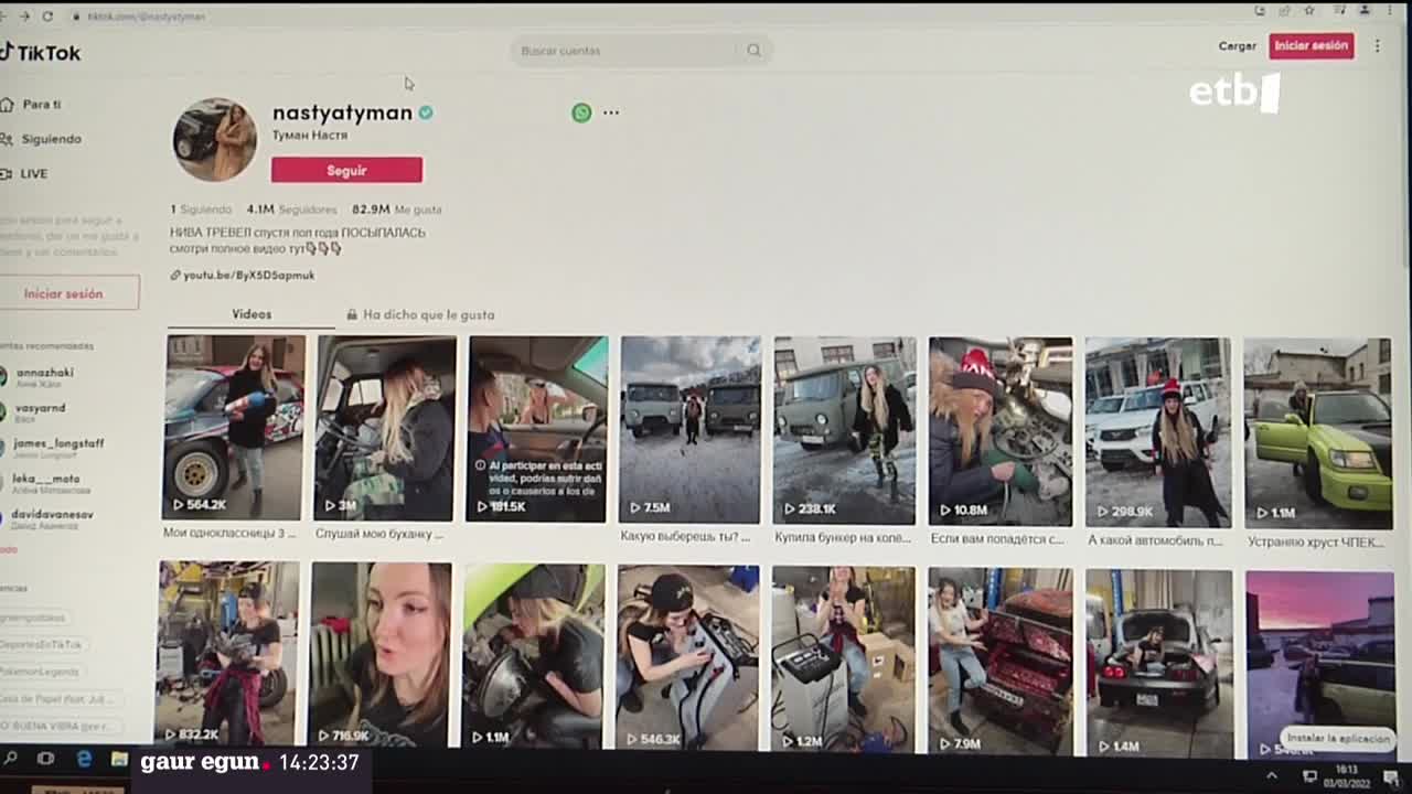 Mundu digitalean ere gertatzen ari den lehen gerra handia da Ukrainakoa. Sare sozialek garrantzia handia hartu dute. Bi adibide: Zelenski presidenteak mendebaldeko herrialdeei dei egiteko erabili ditu eta hedabide errusiarrei jarritako betoa.
