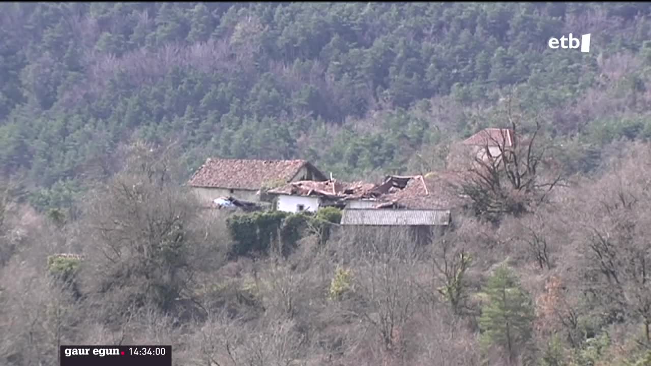 Etxaide, Zai eta Beltzunegi dira salgai dauden herriak, 3 milioi, 1,6 milioi eta 600.000 eurotan, hurrenez hurren. Hutsik daude, eta eraikin asko erorita dauden arren, badira tartean balio arkitektoniko handia duten eliza edota dorretxeak.