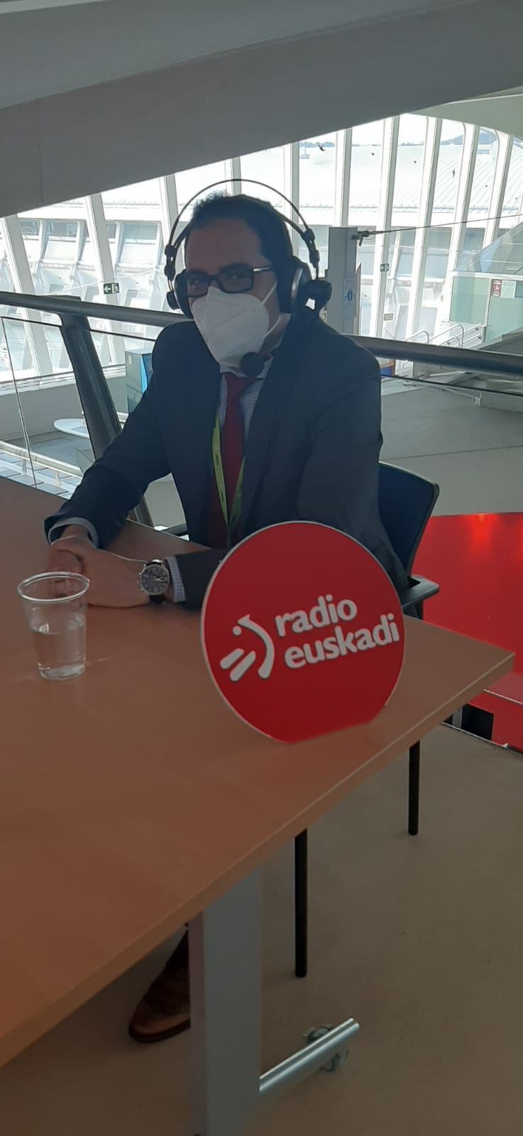 Iván Grande Merino, el director del Aeropuerto de Bilbao. Foto: Radio Euskadi