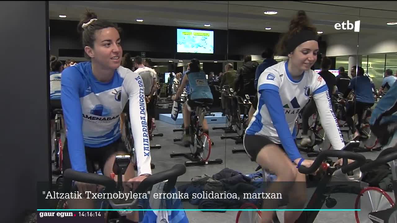 09:00etan eliteko kirolariek eman dituzte lehen pedalkadak, eta larunbatera arte egiten diren pedalkadekin ekarpenak bilduko dituzte Txernobil elkartearentzat.