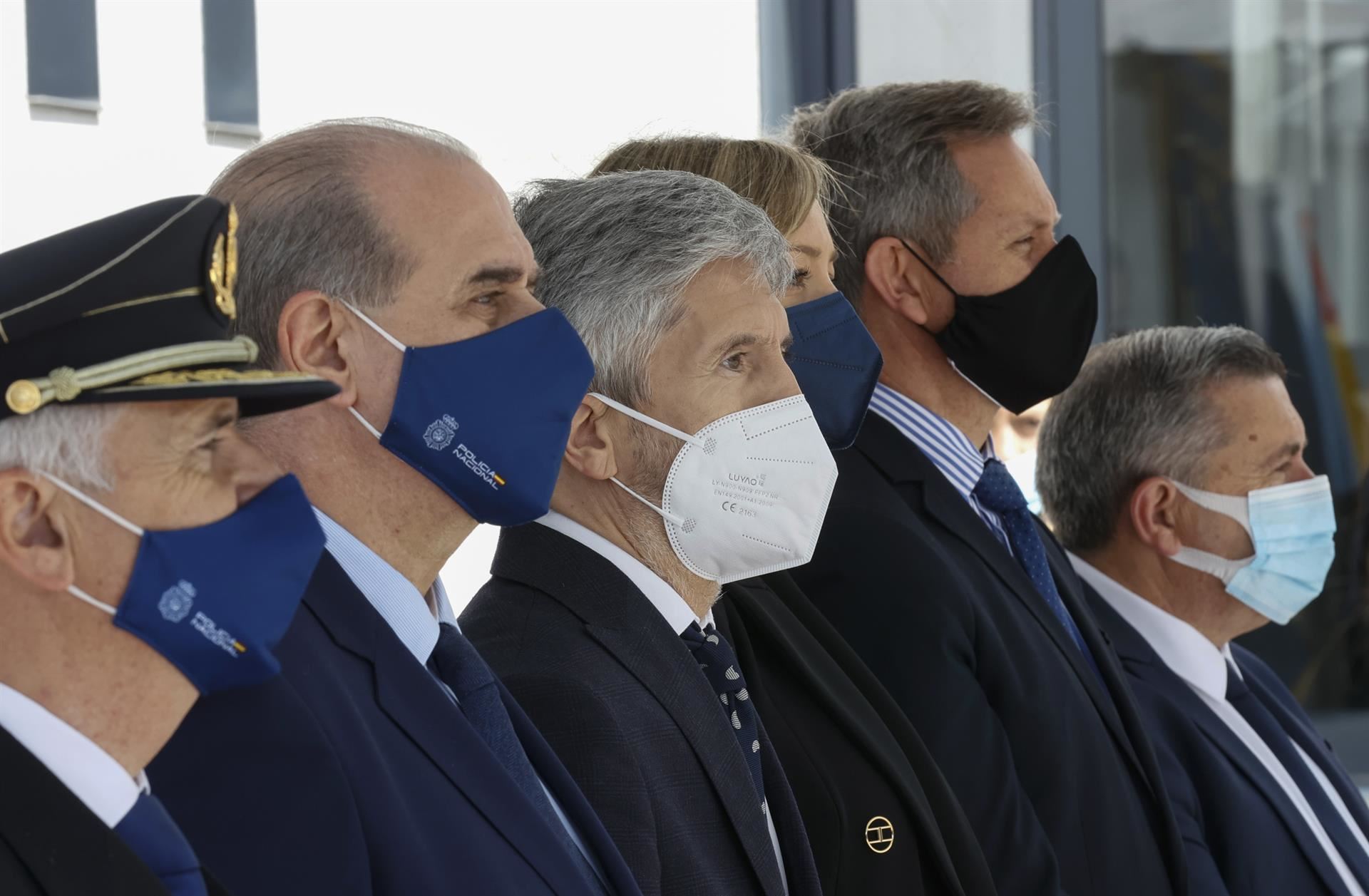 El ministro de Interior, Fernando Grande-Marlaska, en el centro de la imagen. Foto: EFE