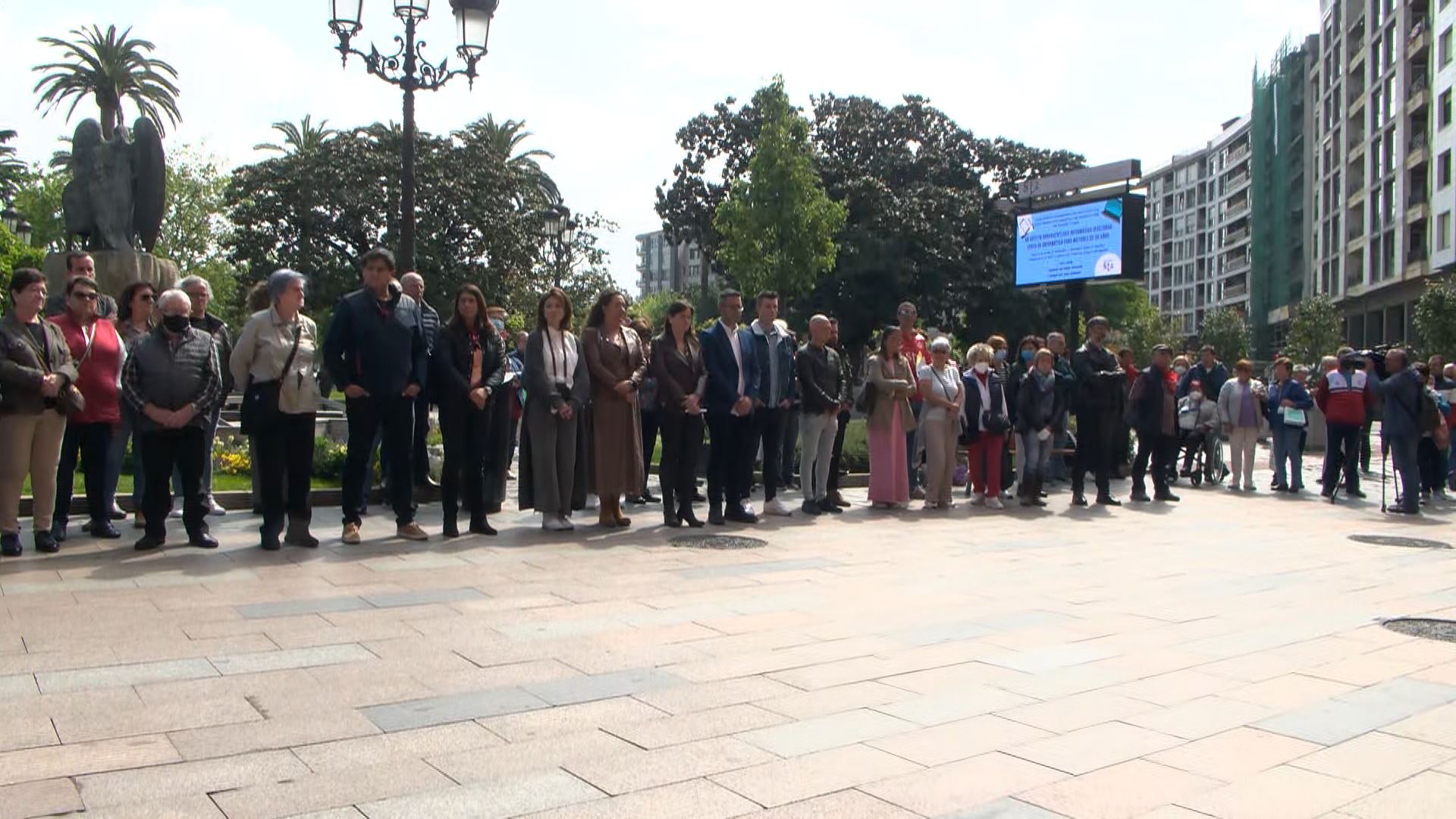 Concentración en Santurtzi. Imagen obtenida de un vídeo de EITB Media.