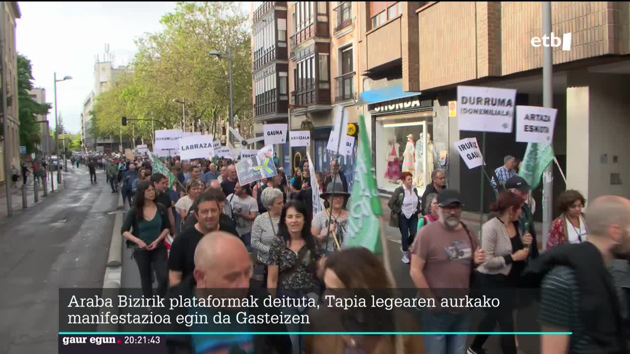 Salatu dute, besteak beste, lege horrek udalen konpetentziak baztertu egiten dituela. Izan ere, neurri horren arabera, herritarrentzako goi mailako interesekoa izendatzen bada proiektua, udalen erabakien gainetik geratuko da.