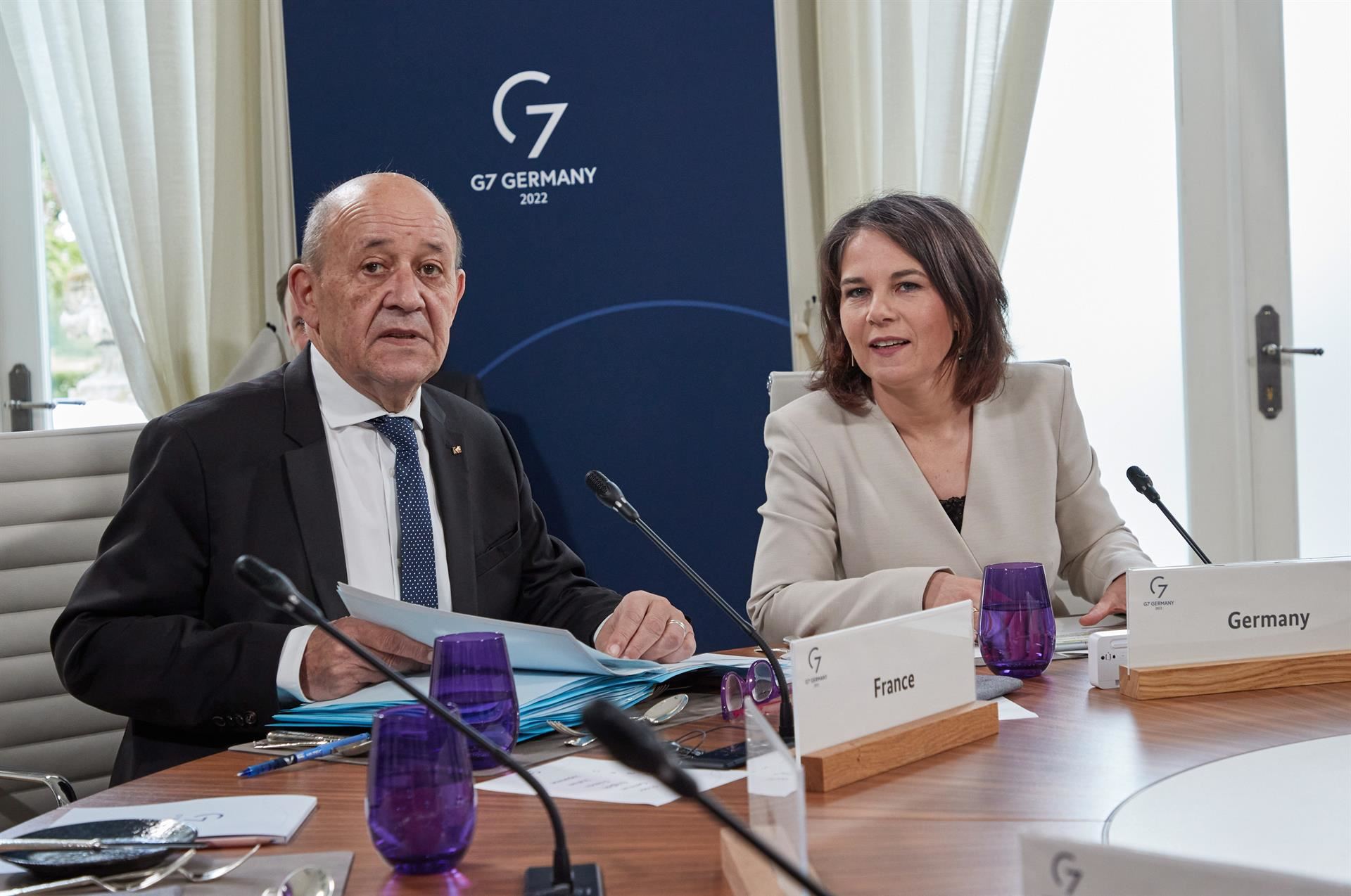 G7ko goi-bilera egiten ari dira egunotan Alemanian. Argazkia: EFE.