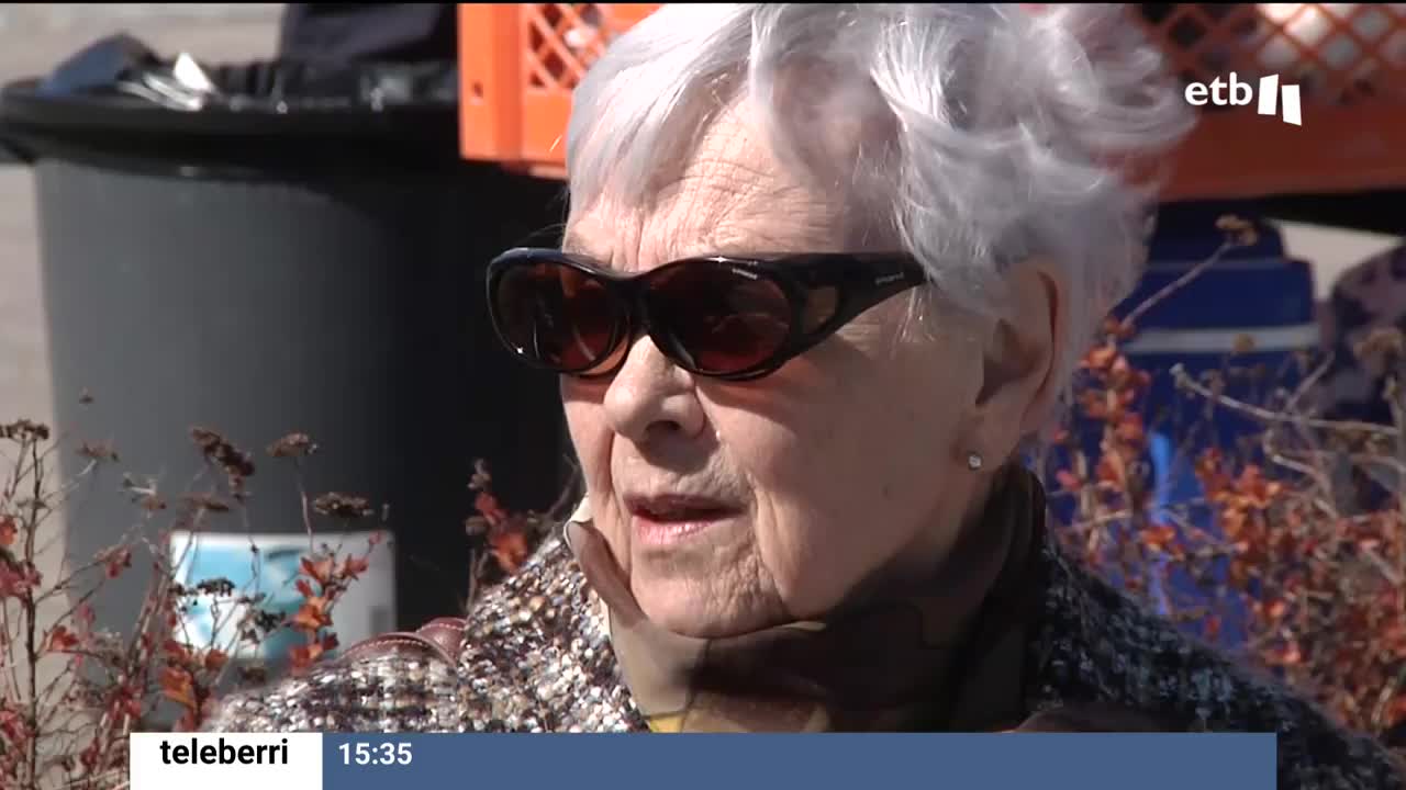 En la zona existe una gran dependencia comercial con Rusia, que ahora se ha paralizado. La seguridad también es una gran fuente de preocupación porque el gobierno de Putin ha anunciado que reforzará el ejército al otro lado de la frontera, ya que creará 12 nuevas unidades militares.