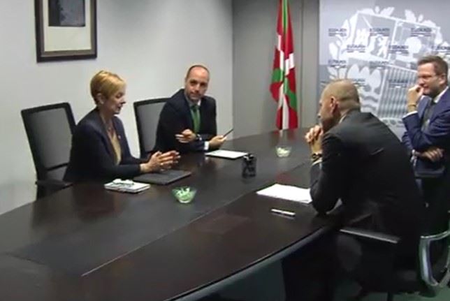 Reunion entre el Gobierno Vasco y Siemens