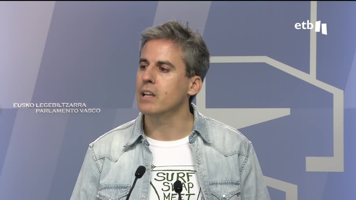 UNAI FERNÁNDEZ DE BETOÑO