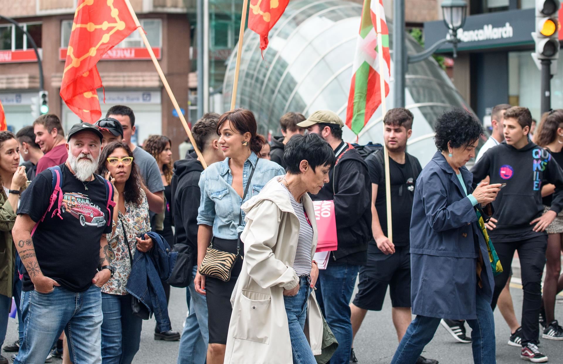 Besteak beste, Maddalen Iriarte EH Bilduko kideak parte hartu du manifestazioan. Argazkia: EFE.
