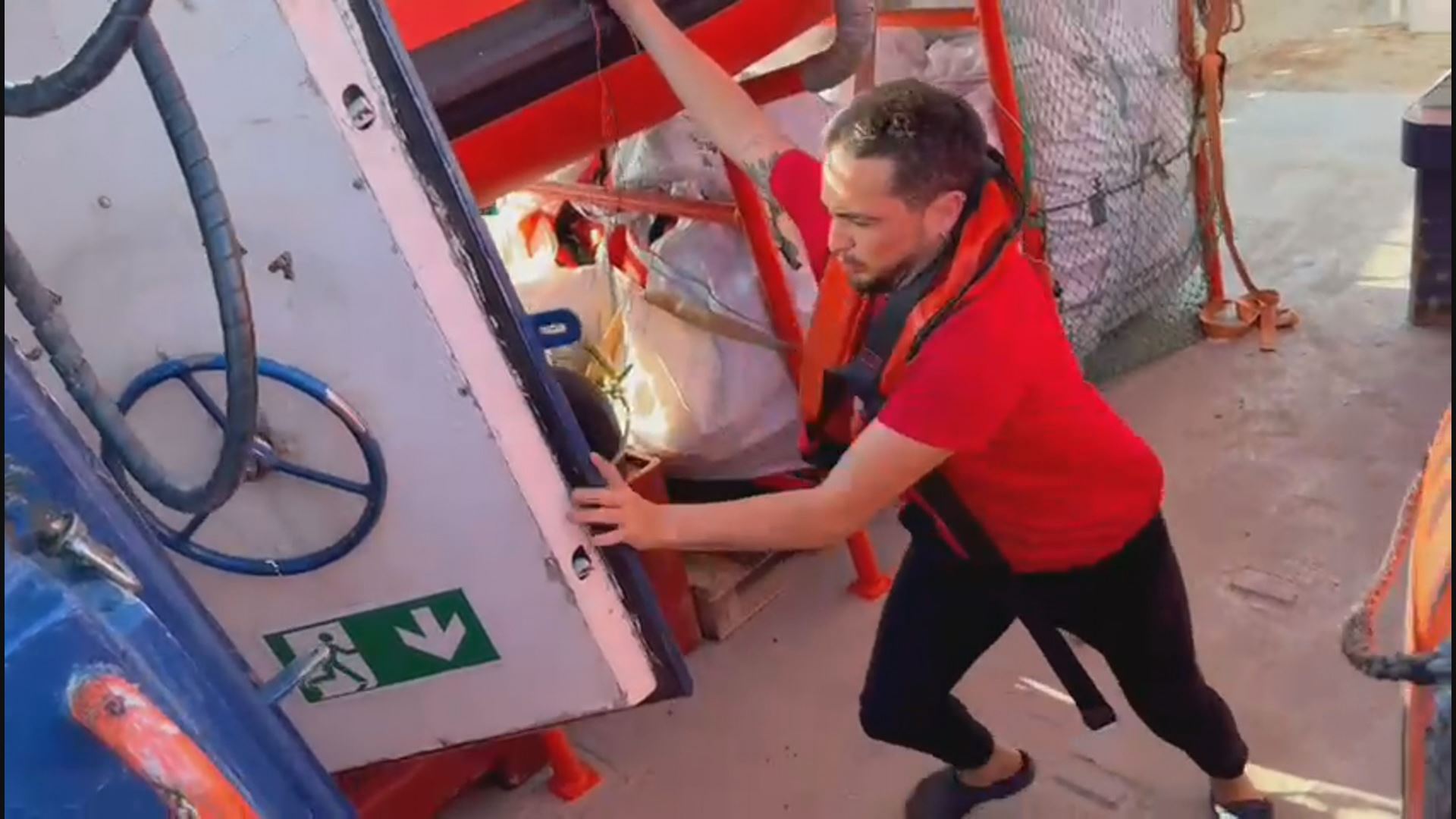 Temporal en el Mediterráneo. Imagen obtenida de un vídeo de EITB Media.