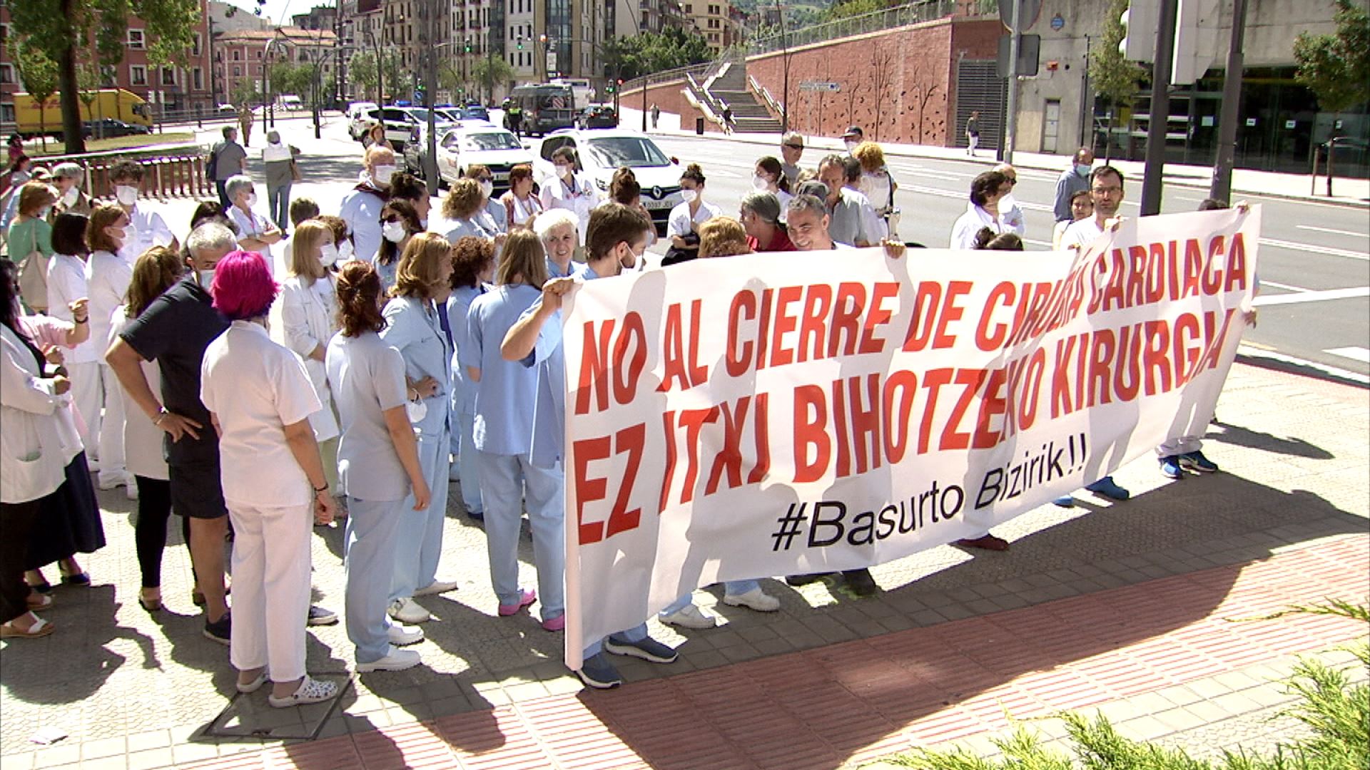 Trabajadores de Basurto. Imagen: EITB Media