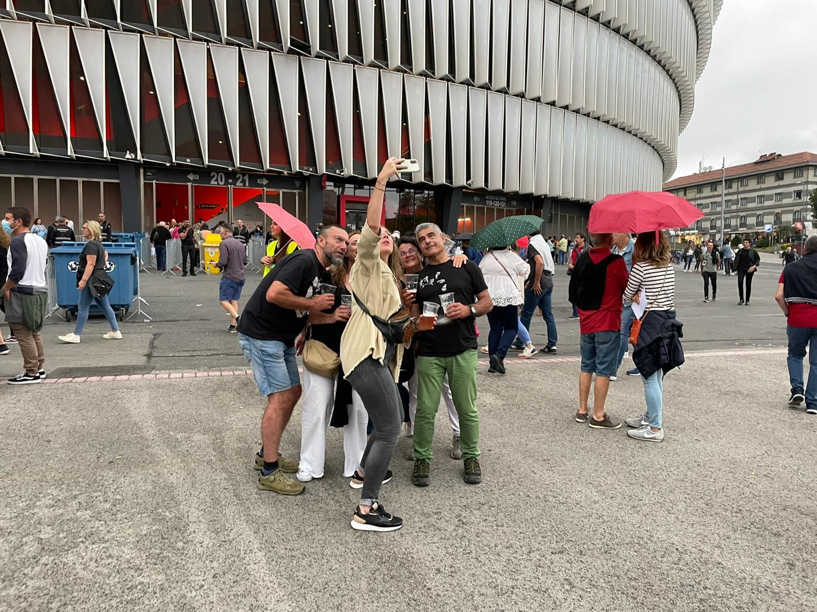 Ambiente previo al concierto de Fito & Fitipaldis. Foto: EITB Media