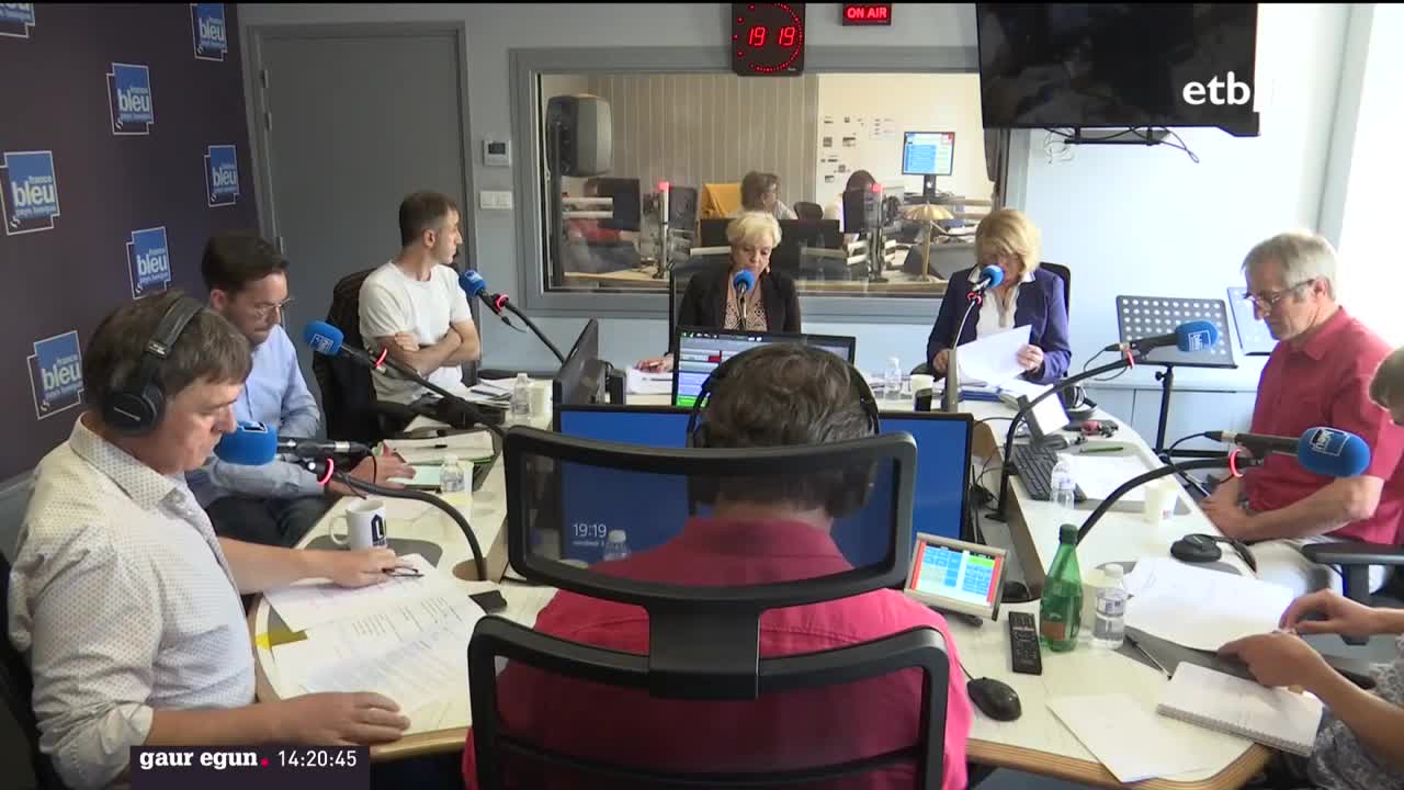 Hiru diputatu joango dira Iparraldetik Frantziako Asanblada Nazionalera. Orain arte Macronen aldeko bat eta independiente bat izan dira. EH Baik eta NUPES koalizioak hautagai bat eraman nahi dute, lehen aldiz, Parisera.