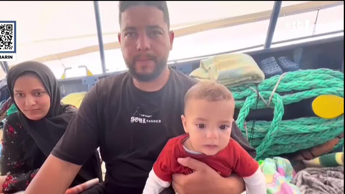 Familia bat, Aita Marin.