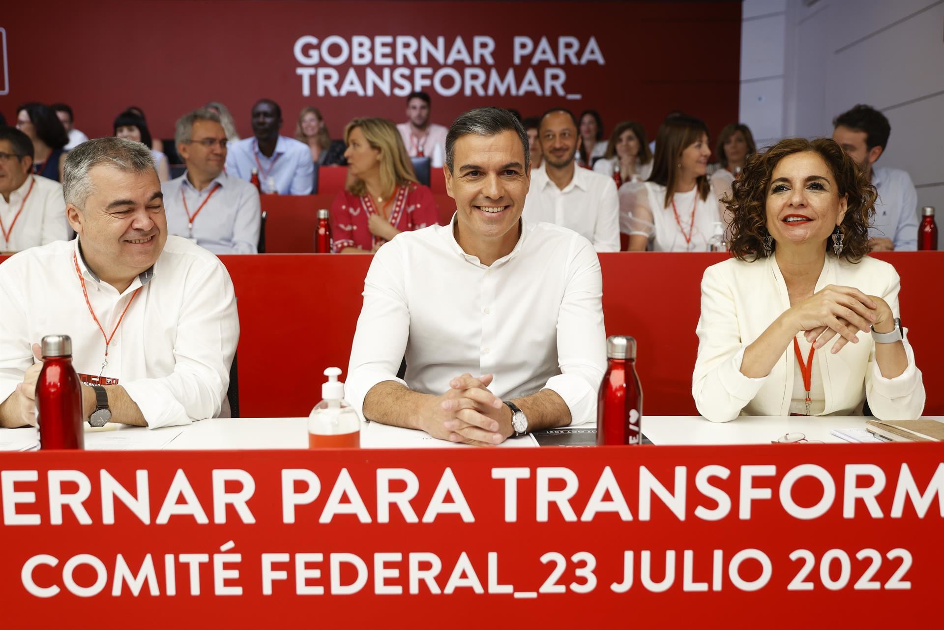 pedro sanchez maria jesus montero psoe comite federal efe