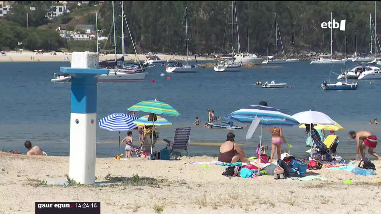 Galiziako hondartza bat. EITB Mediaren bideo batetik ateratako argazkia.