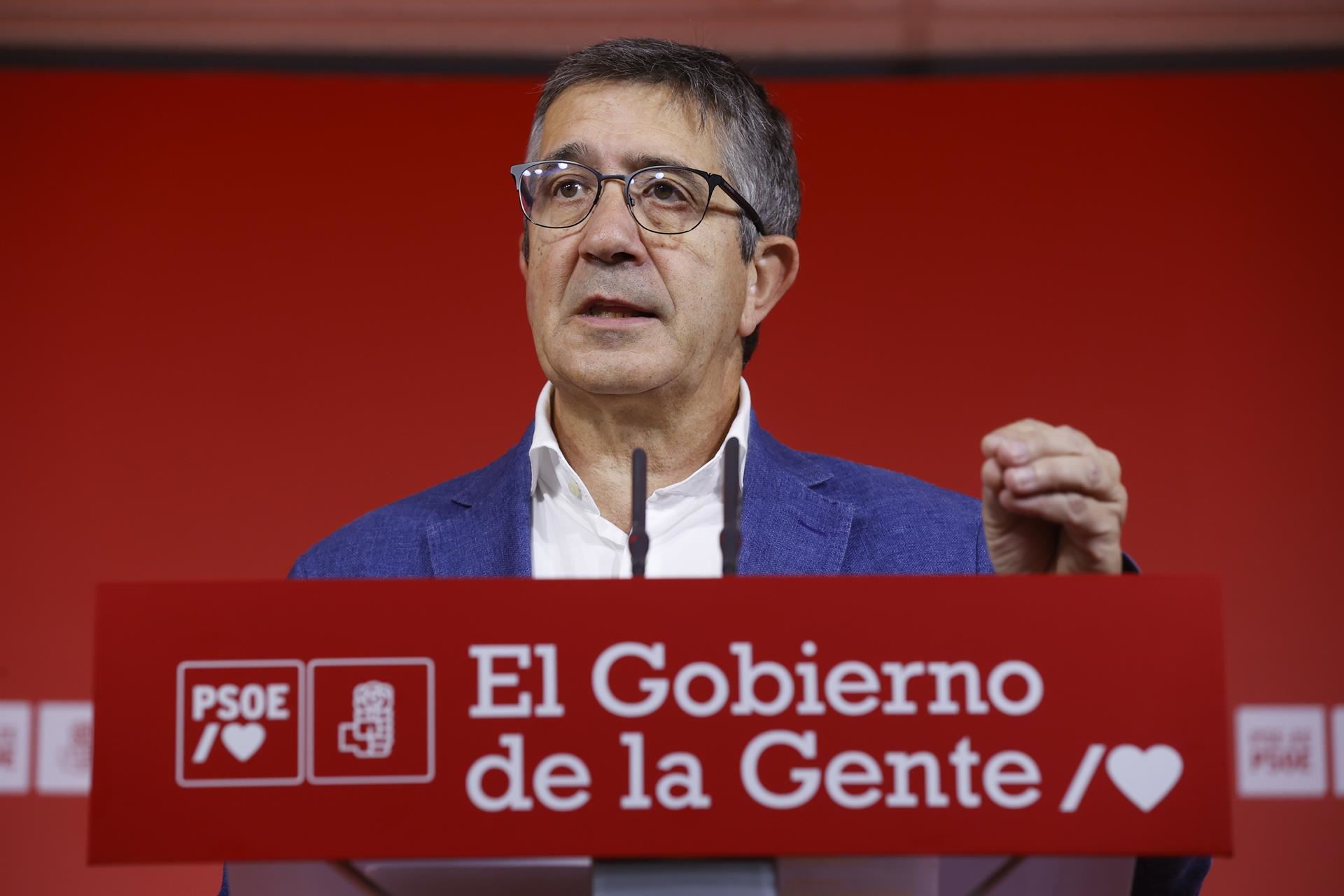 Patxi López, en rueda de prensa este domingo en Bilbao. Foto: EFE