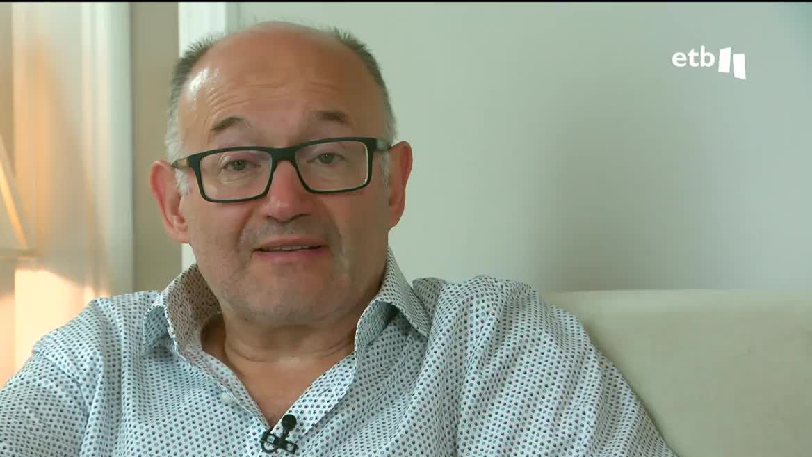 Finalizada la 70 edición del Zinemaldia, EITB ha estado con José Luis Rebordinos, director del festival. Reconoce que tras una semana de mucho trabajo, están cansados pero muy contentos con lo conseguido.