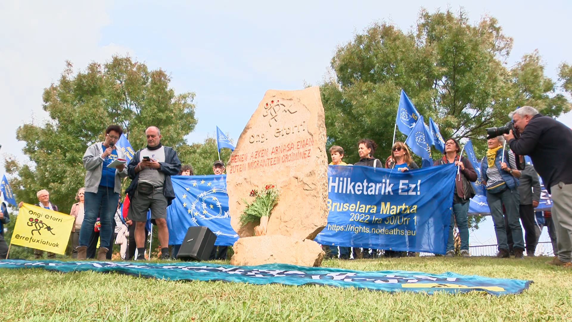 Homenaje en el río Bidasoa. Imagen: EITB Media