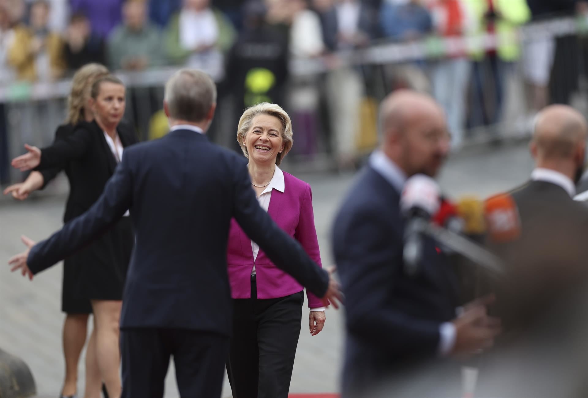 Von der Leyen, a su llegada a la cumbre Comunidad Política Europea.