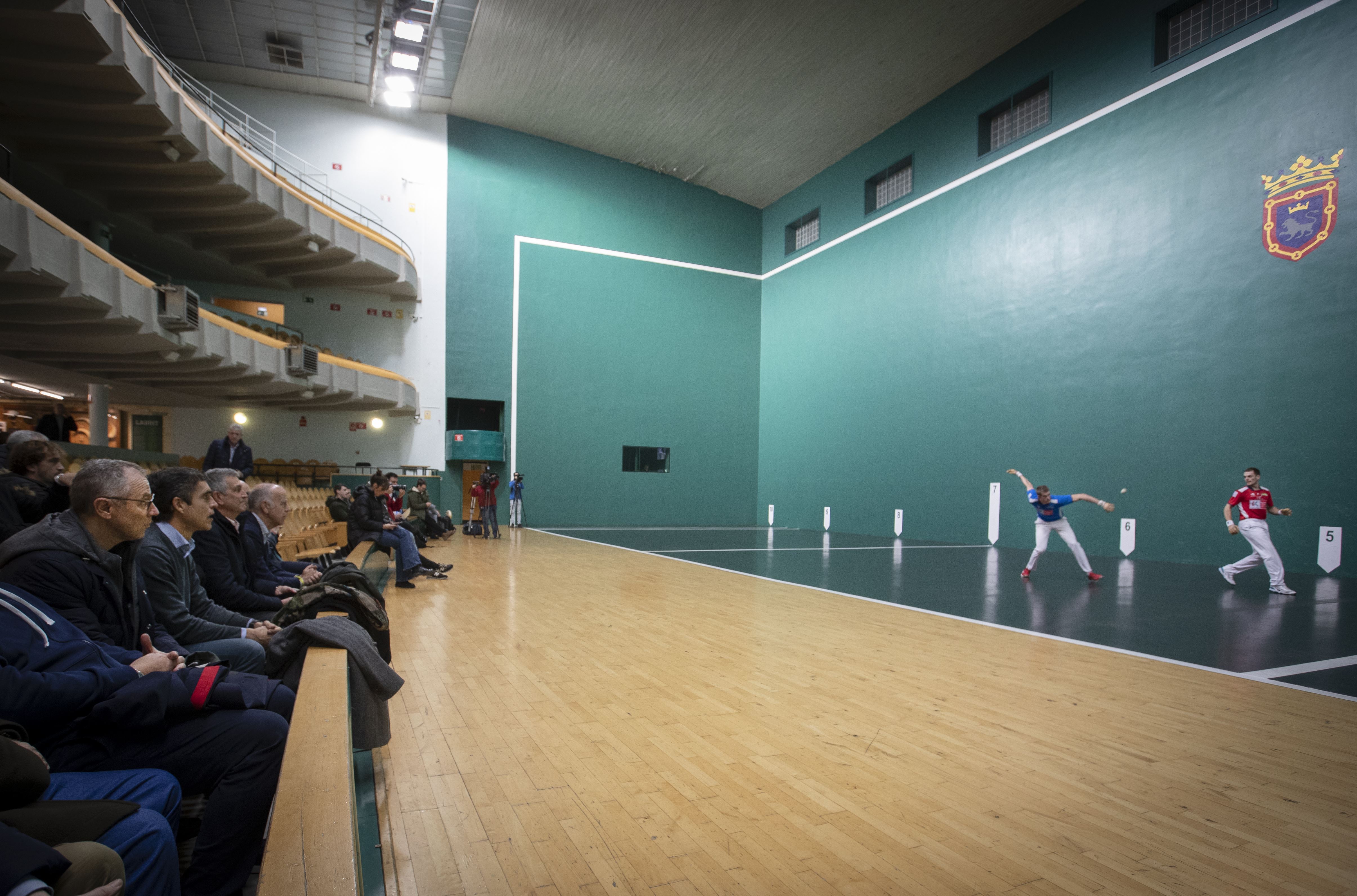 Iruñeko Labrit pilotalekua