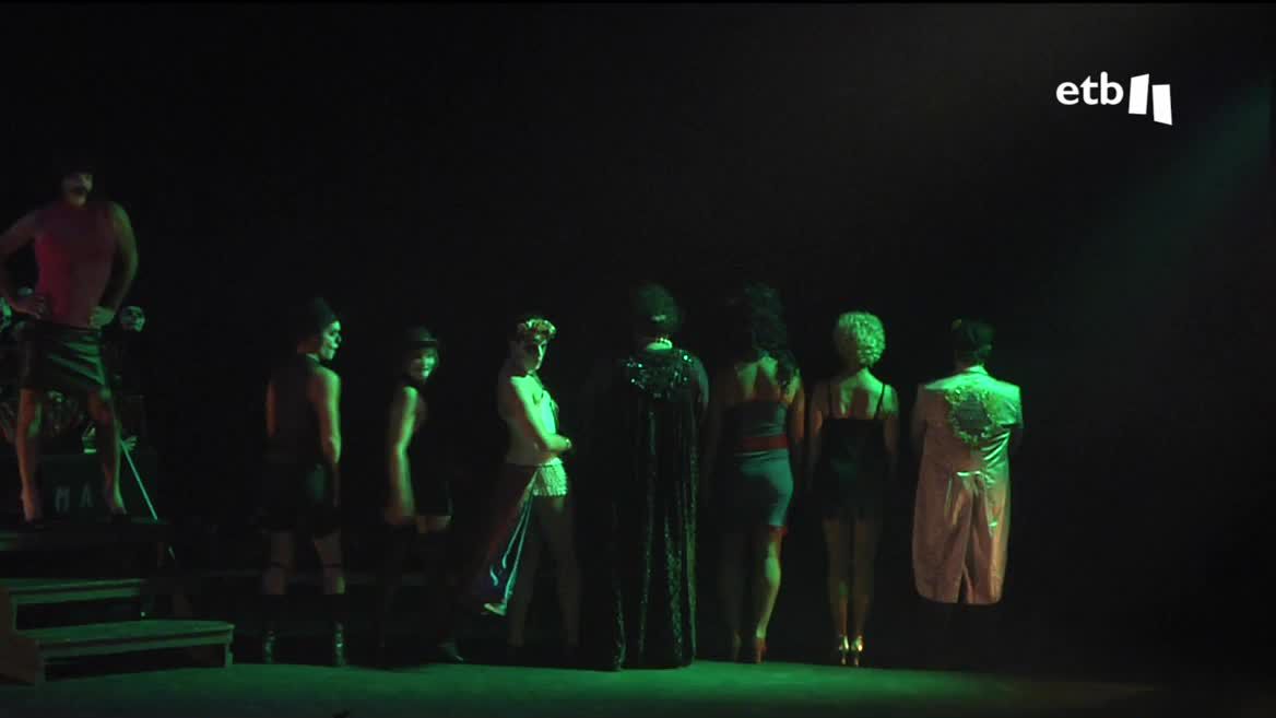 Cabaret Chihuahua.