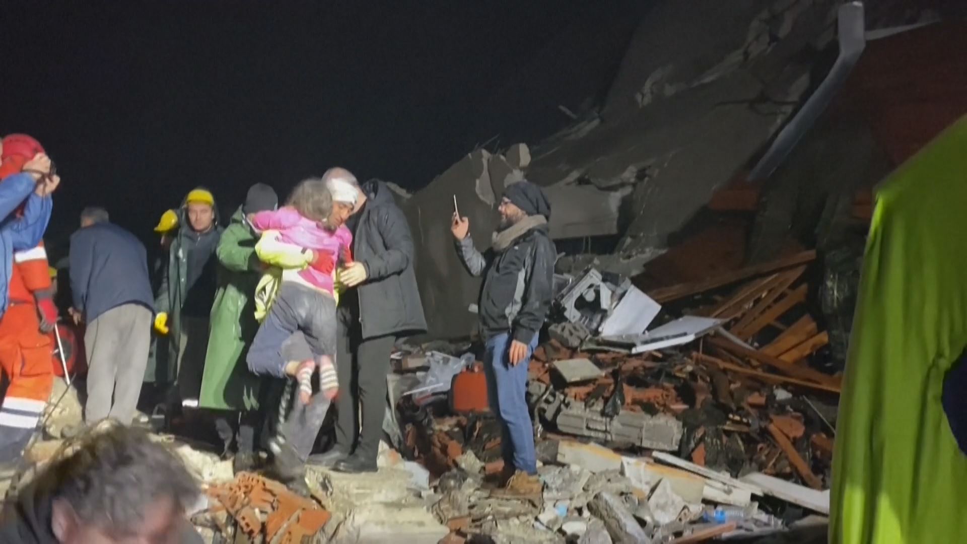 20230207112138_rescate-turquie-terremoto_