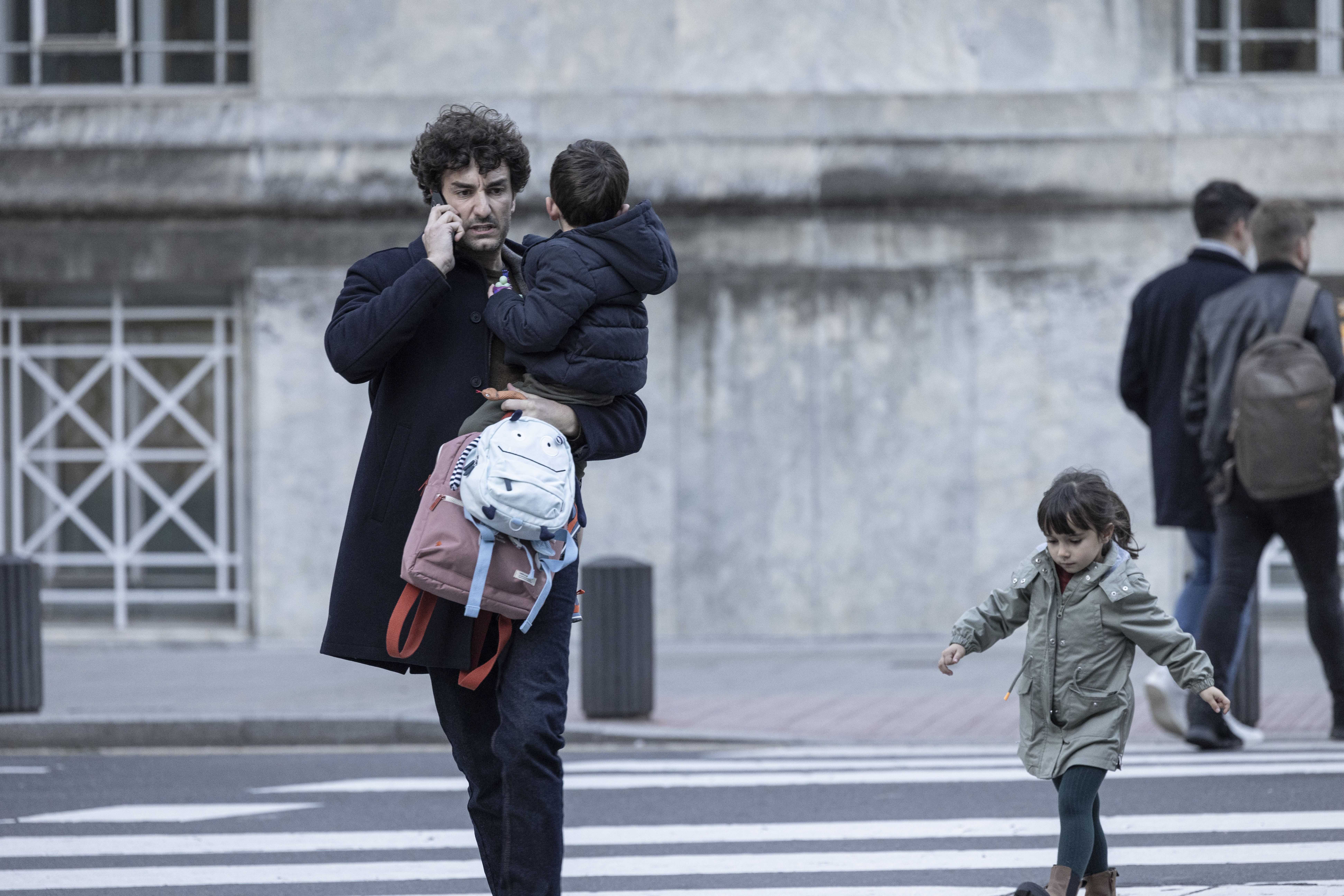 "Una vida no tan simple" Miki Esparbé