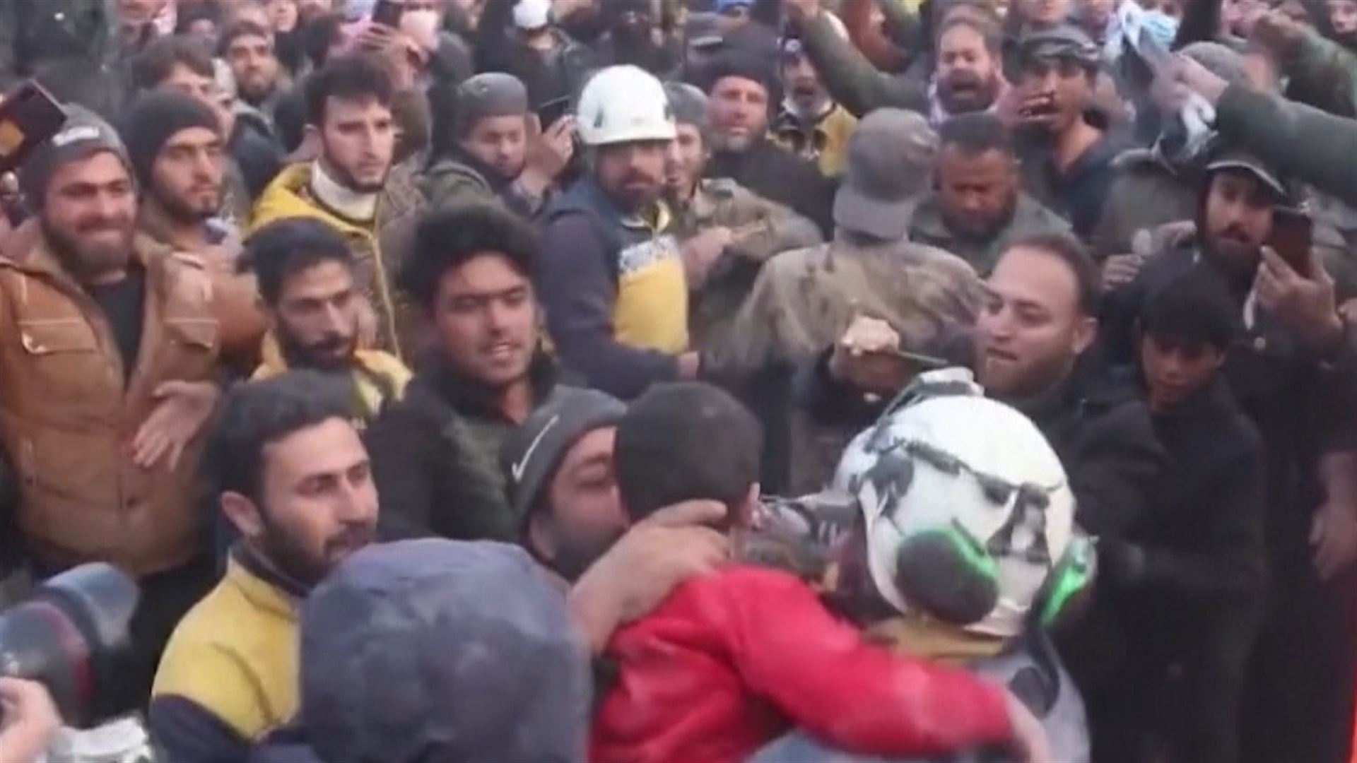 20230208161013_rescate-de-nino-en-norte-de-siria_