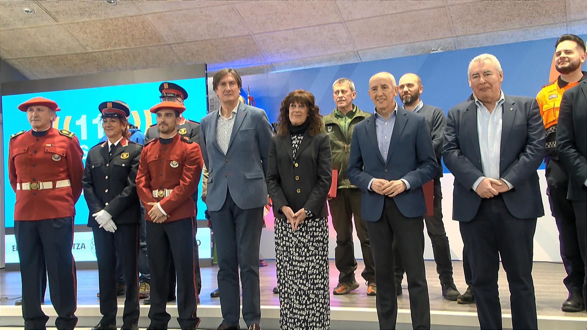 medallas merito civil gobierno vasco eitb media