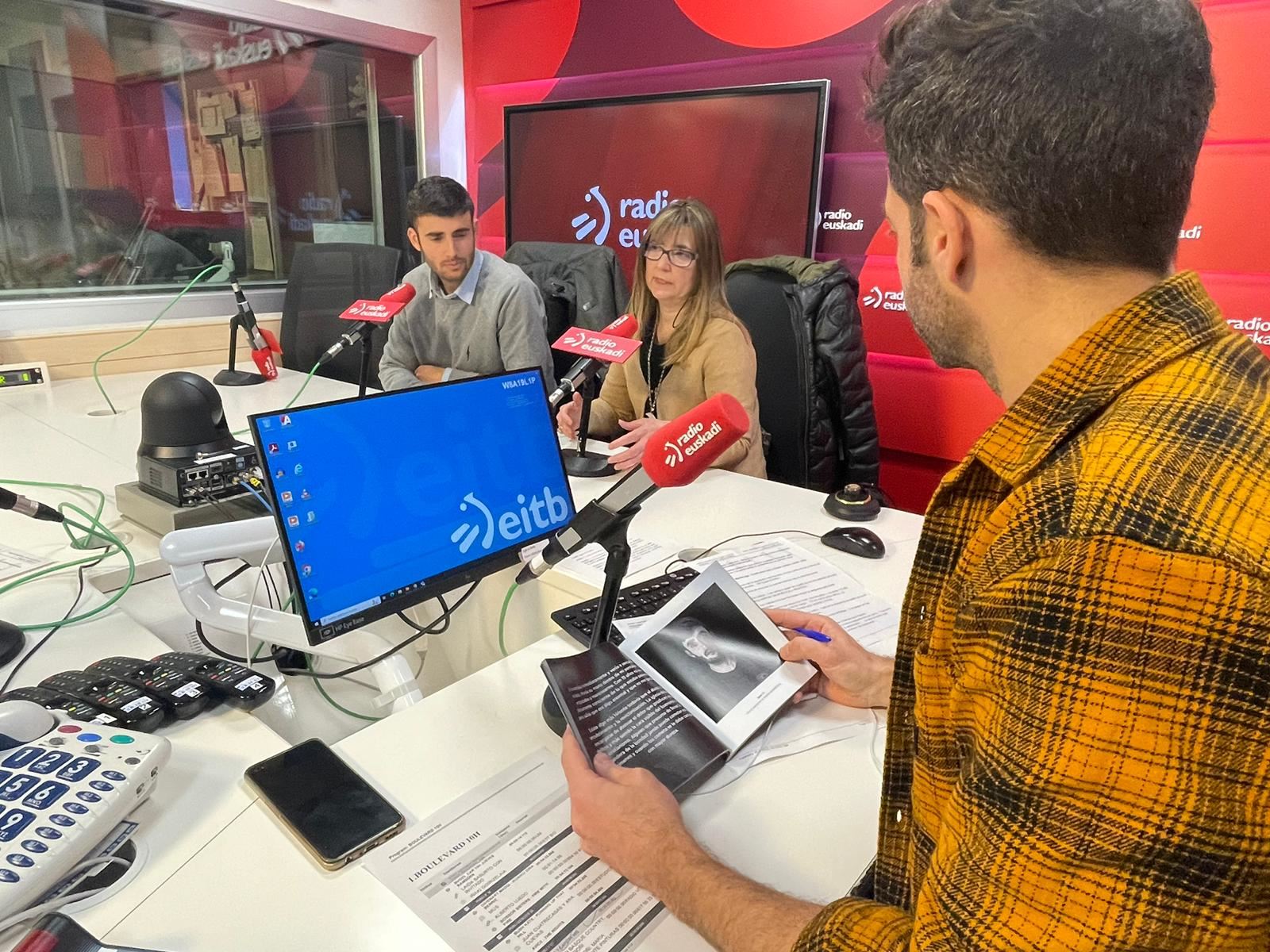 Juan Cuatrecasas y a su madre, Ana Cuevas, en "Boulevard". Foto: EITB media